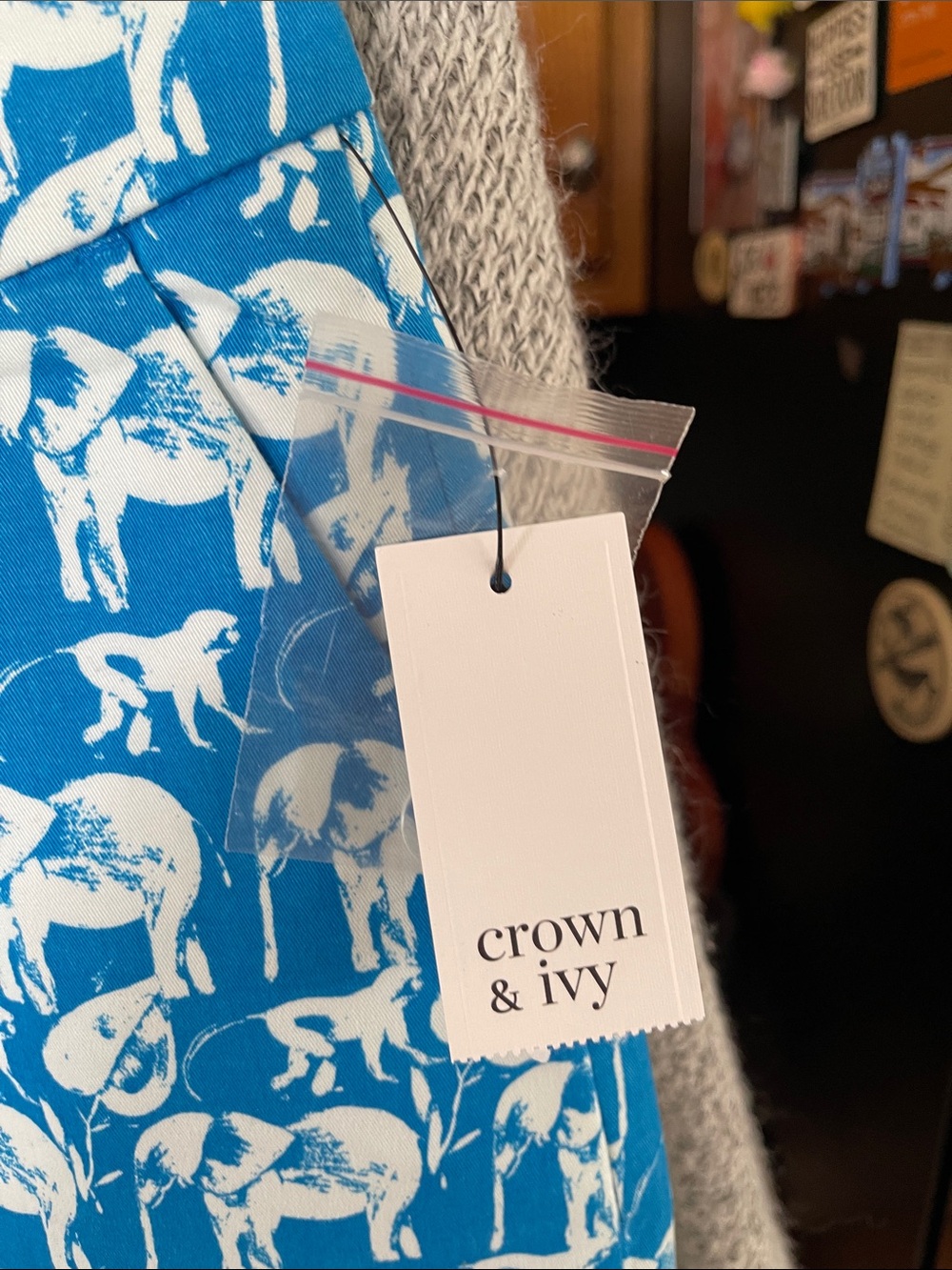 Crown & Ivy Blue White Elephant Monkey Scalloped Short Size 6 - Picture 6 of 10